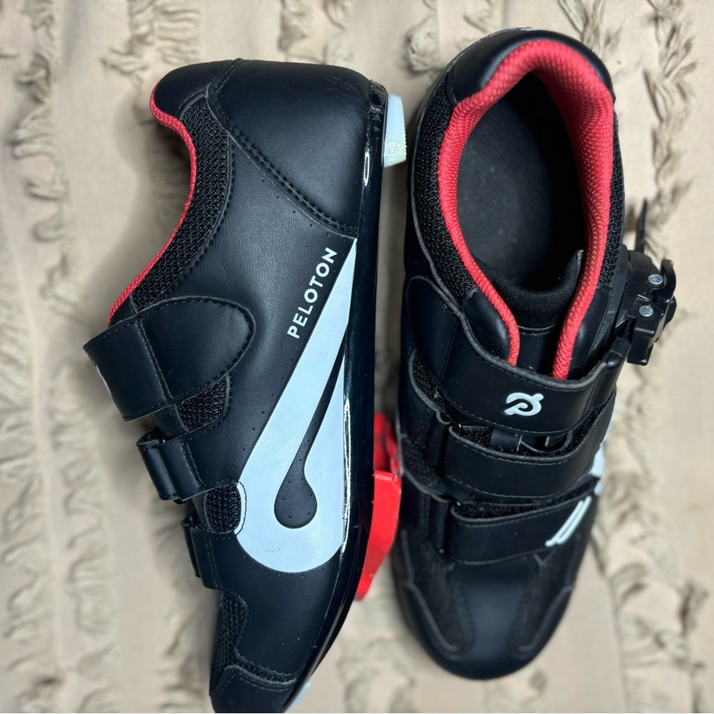 Peloton shoes, gently used size 40